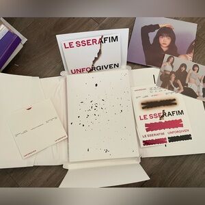 Le SSerafim Kpop Álbum Bundle